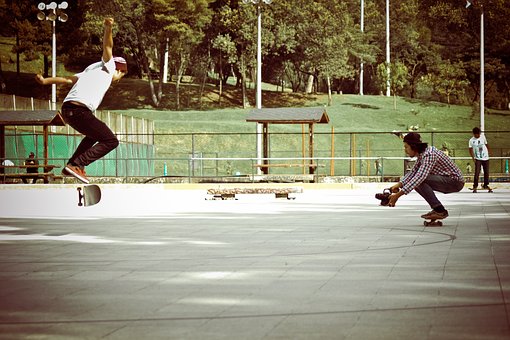 skateboard-1870906__340.jpg